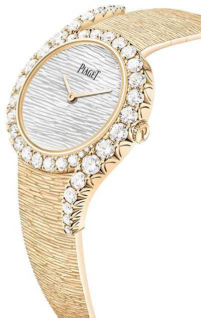 PIAGET「Limelight Gala」系列，18K玫瑰金珍珠母貝宮廷式鑽石腕錶，32mm，18K玫瑰金錶殼，伯爵製501P1自動上鍊機芯，鑽石42顆╱2,930,000元。（圖╱PIAGET提供）