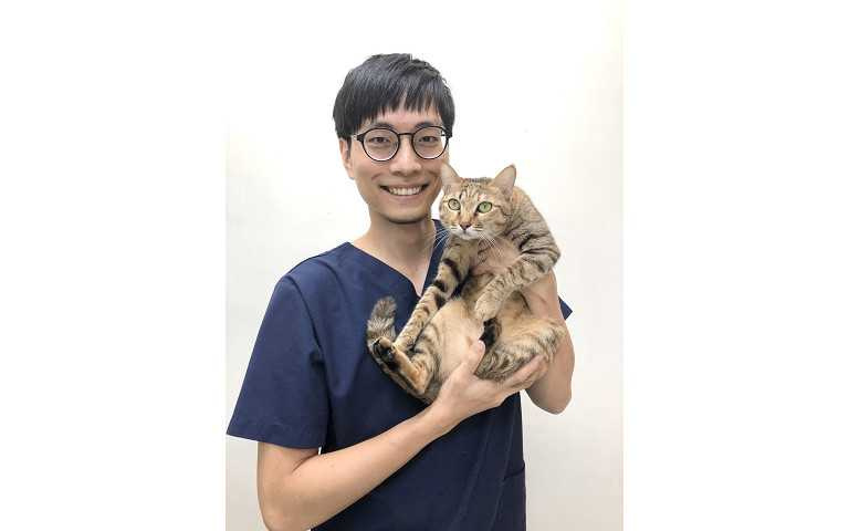 Blueair偕同劉子華獸醫師打造人寵友善的健康環境。