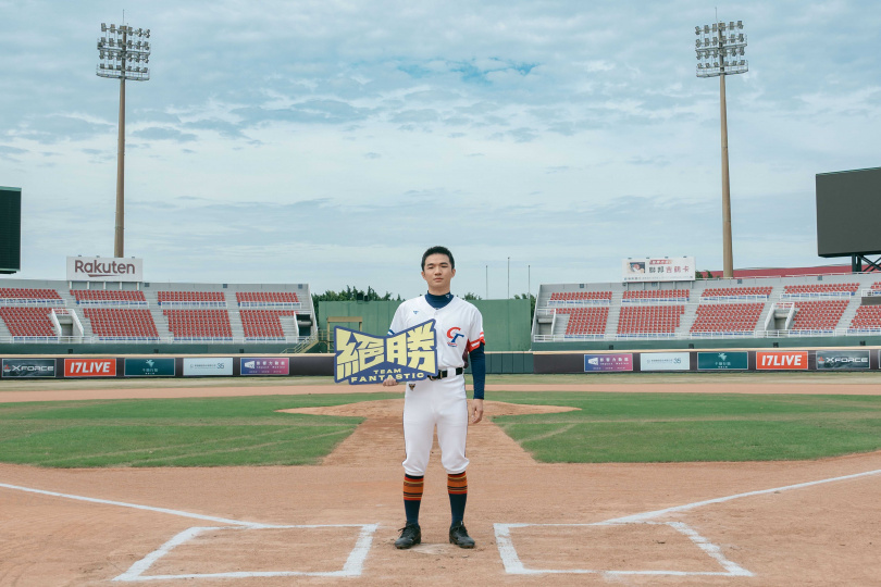 胡智強飾關鍵先發投手陳柏清。（圖／瀚草文創）