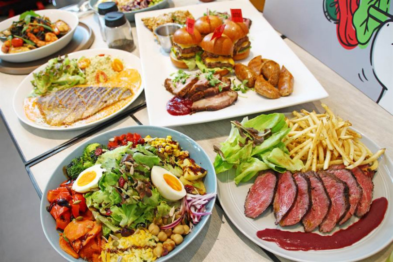健身族大推餐廳「gonna共樂遊」，料理為地中海風，主打均衡六大營養素、增肌減脂。新開南港中信店。