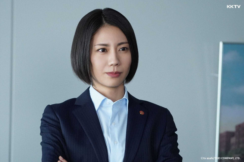 松下奈緒飾演搜查一課主任,盼這個角色的堅強與溫柔,能讓女性觀眾感受到力量。(圖/KKTV提供)