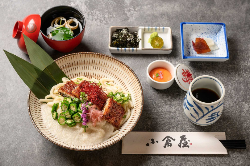 「鰻魚山藥冷烏龍定食」採用武藏野烏龍麵,是自日本江戶時代以來在武藏野高原傳承下來的當地美食。(560元,圖/小倉屋提供)