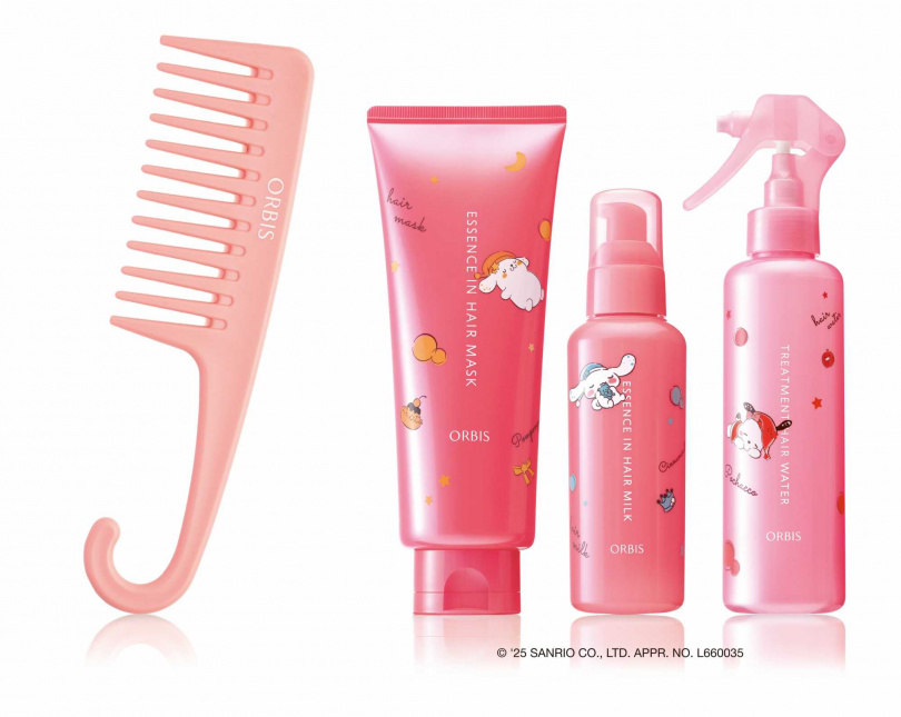 ORBIS瞬效護髮限定瓶-3件88折送吊掛式順髮寬齒梳。（圖／品牌提供© '25 SANRIO CO., LTD. APPR. NO. L660035）