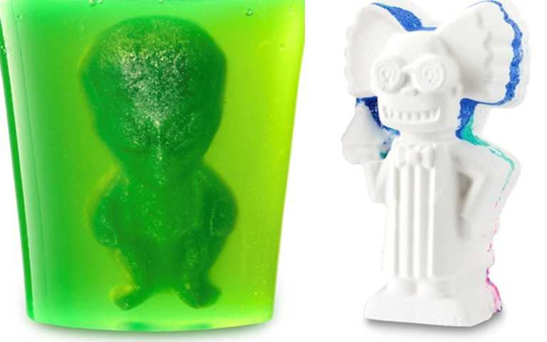 (右)LUSH 瘋狂科學家汽泡彈 NTD 290、(左)LUSH 外星蛋寶沐浴果凍/640元（圖／品牌提供）