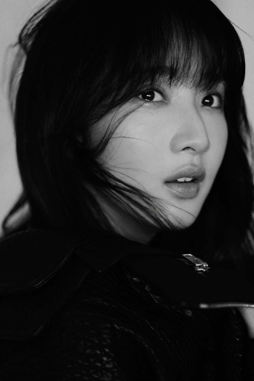 李沐加入「時間軸製作所」,興奮期許自己活在當下。她今年有電影《黑潮》、影集《微醺大飯店1980s》將上映。(圖/時間軸製作所)