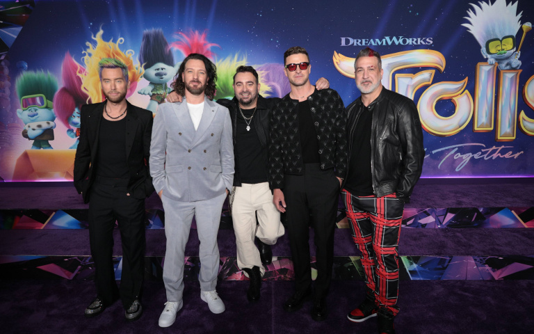 天團「超級男孩」睽違20多年為《魔髮精靈：樂團在一起》出新歌！