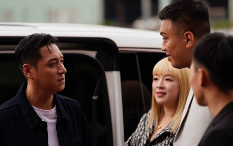 鄭人碩新戲合作王思佳　耗資千萬上億名車助陣