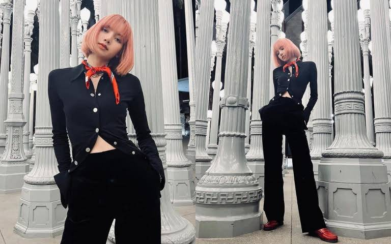 BLACKPINK Lisa超緊身襯衫大露纖腰、美背,連更5則貼文宣布復工!