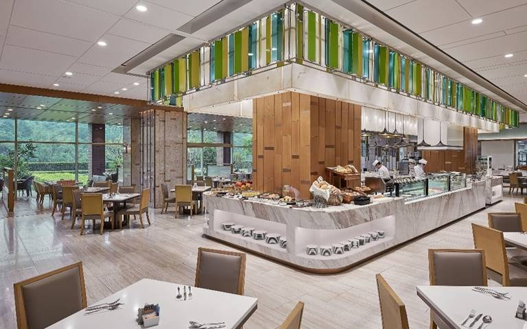 用餐送帝王蟹!星級酒店BUFFET超狂優惠 還有30道泰式料理任你吃