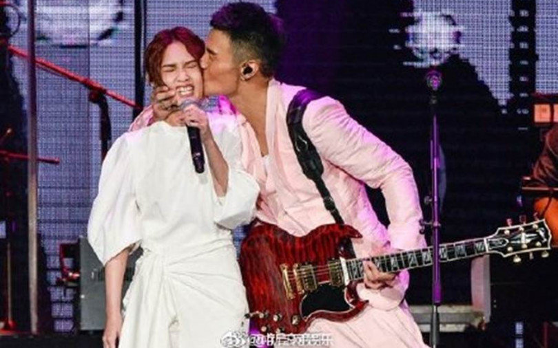 楊丞琳集郵6男星 情定李榮浩