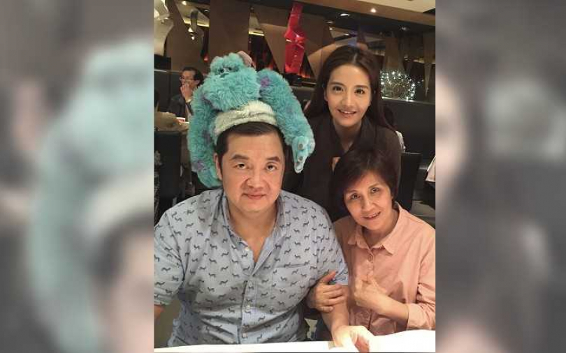 李宣榕52歲爸過世 淚崩:爸爸微笑的走