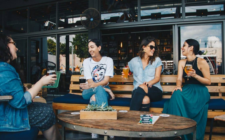 雙子座一開口就有魔力　4星座未來30天「靠嘴開運」迎貴人和轉機