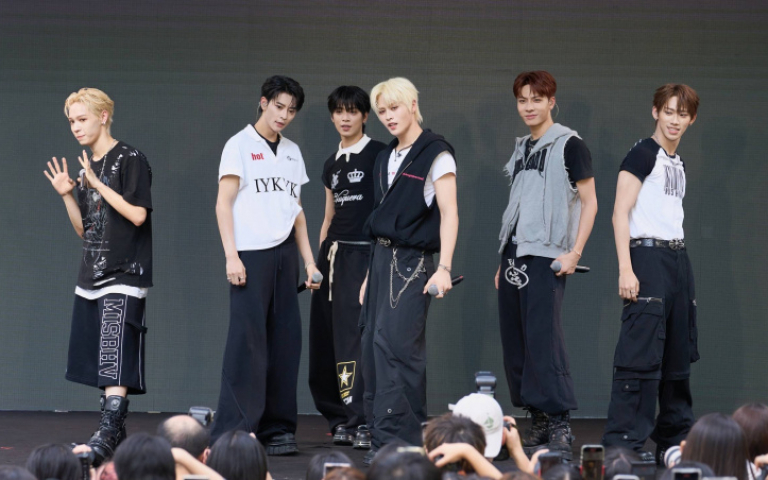 SEVENTOEIGHT化身霸道總裁　自曝靠吵架培養默契