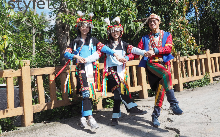 走訪高雄拉阿魯哇族2／體驗傳統族服、DIY髮簪　自製美味愛玉