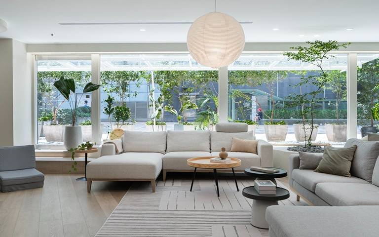 零打擾沙發體驗！台灣沙發品牌敦北城市店開幕，輕鬆享受各種款式！