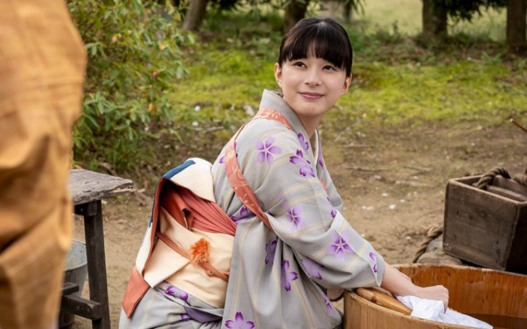 芳根京子挑戰昭和純愛新妻　和服上身舉止自動變端莊