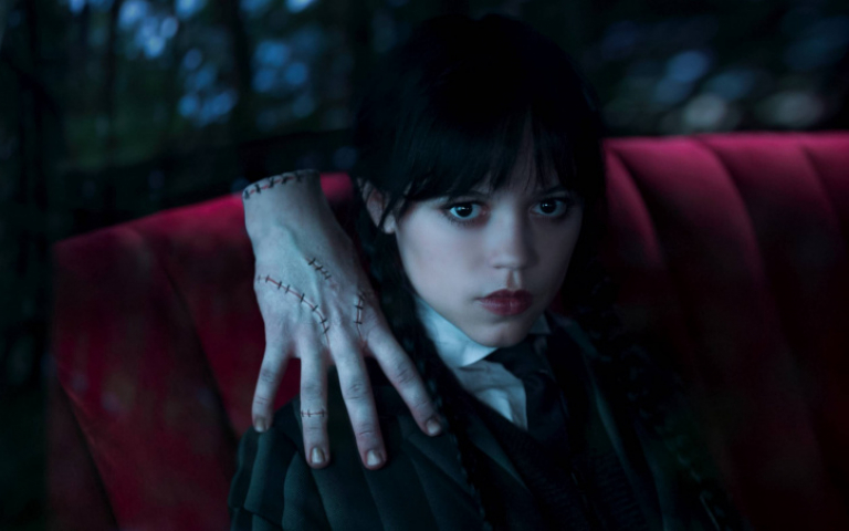 《星期三》推第二季！珍娜奧蒂嘉賣關子防劇透　曝7歲時嘗試靈性體驗