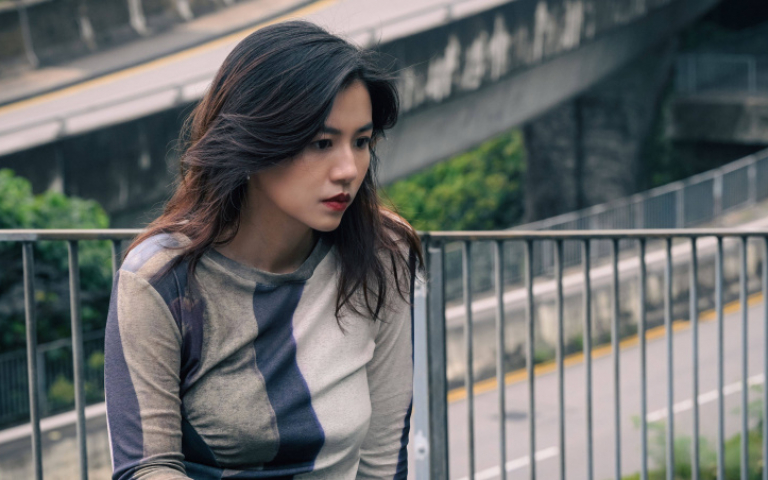 香港電影《搗破法蘭克》中秋連假上映　「小陳妍希」楊偲泳瘦身三公斤化身性感出租女友