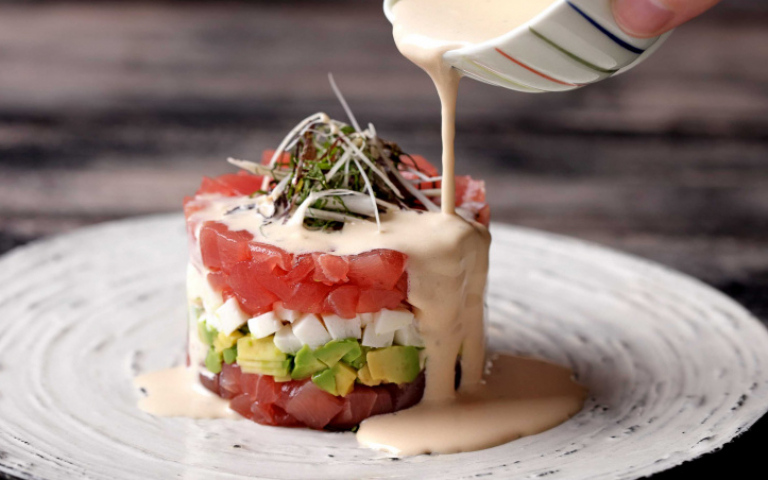 日系品牌鮪魚季　東港黃鰭鮪限期開吃　一嘗白咖哩、酥炸鮪魚、鮪魚塔塔多重滋味