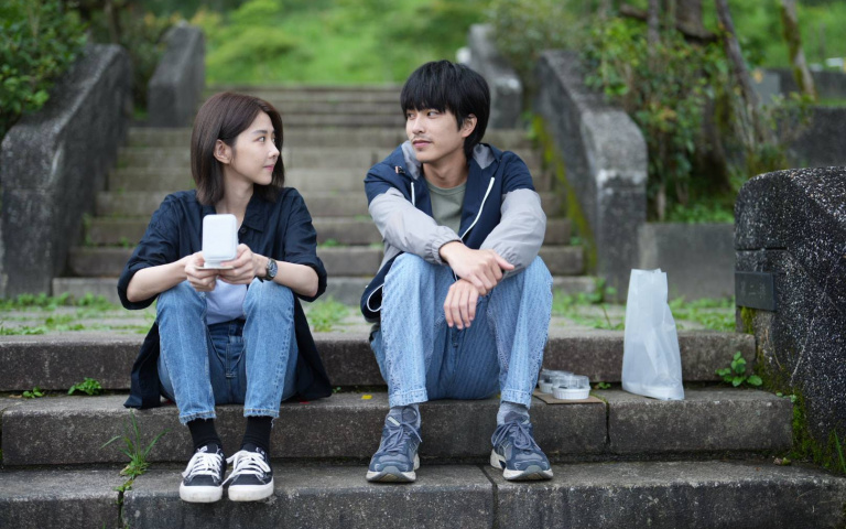 曾敬驊變身超衰宅男與邵雨薇合作！療癒系見鬼喜劇《我的麻吉4個鬼》殺青！將在明年暑假登場