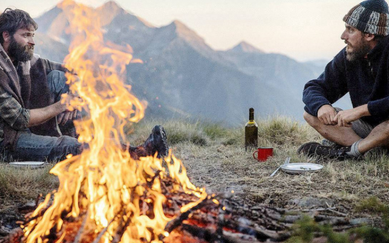 影帝曝與同性演員「真心相愛」　四目相交感情藏不住