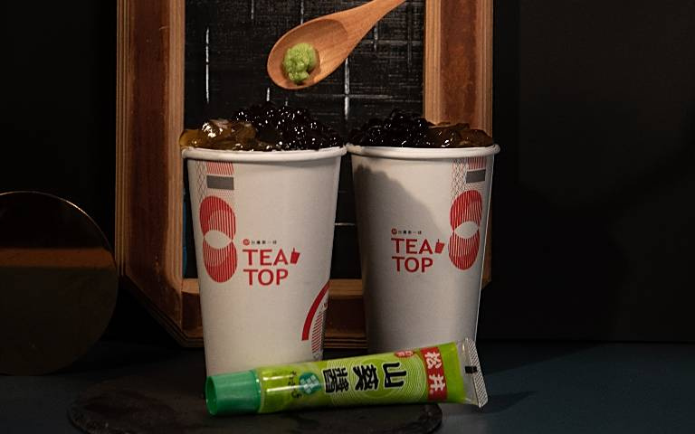 哇沙咪手搖喝過沒?搭配「奶茶+茶凍珍珠」就像在吃生魚片,「買1送1」等你揪團挑戰!