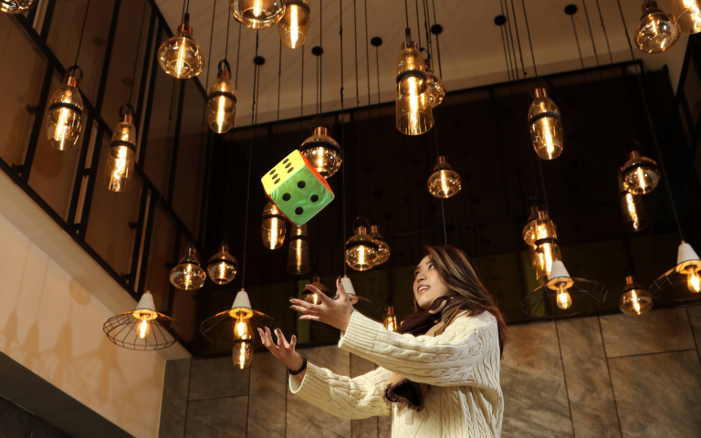 持五倍券入住設計旅店　擲骰現抵房價　加碼再抽住宿券