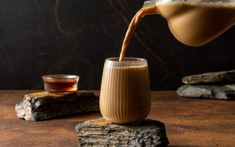 冬天就是要喝奶茶!超多料「大甲芋頭奶茶」登場,新品加購還有半價優惠