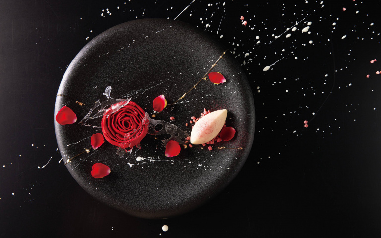 七夕情人節來點夢幻甜點吧！芭比粉強勢攻佔甜點美食圈