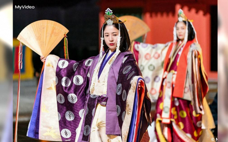 吉高由里子披華服獻舞驚豔觀眾 町田啓太扮古裝貴公子獲封「現實版光源氏」