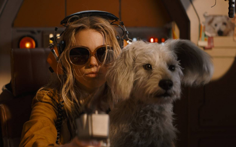 《超少女》預告炸裂！超人驚喜現身＋超狗危機，DC宇宙正式連動