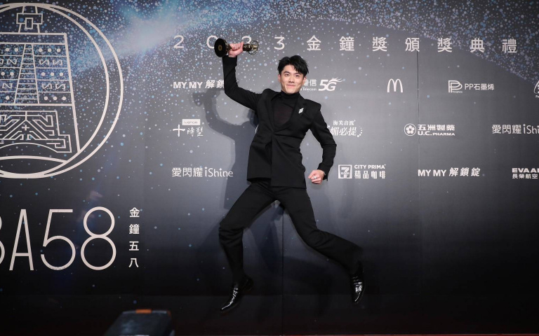 金鐘58／李程彬封帝「淚謝阿母」　後台差點跌倒：腿軟了