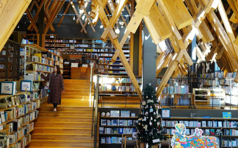 慢遊四國高知3／建築迷必訪「雲之上小鎮」檮原町　探索大師隈研吾木造美學起點