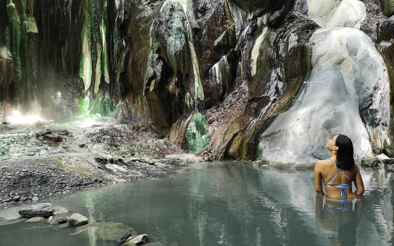 天涼好泡湯!點名台灣特色溫泉 線上旅展專案優惠47折起