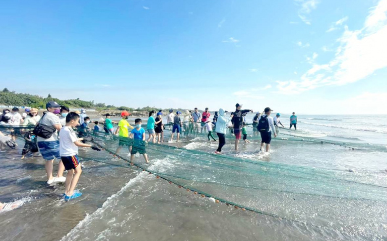 台灣100種玩法!一日遊只要299元,讓「可樂旅遊」帶你玩透透!