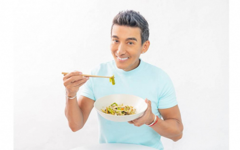 潘若迪入廚房磨功8個月　跨足推輕卡健康餐飲品牌