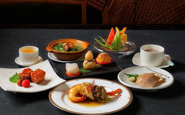 潮菜餐廳推午間限定套餐!小龍蝦、肋排,6種美食開吃!