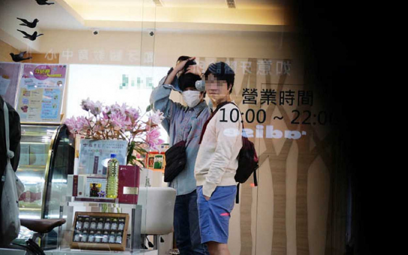 盧廣仲　買燕窩致敬《哈拉瑪莉》