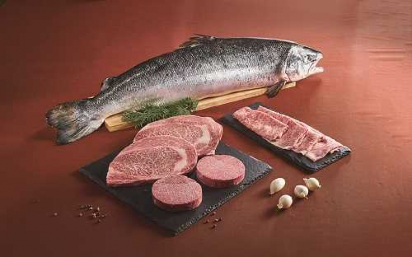 過年就是要大魚大肉！　超高檔紐西蘭國王鮭搭配和牛　超狂年菜霸氣上桌