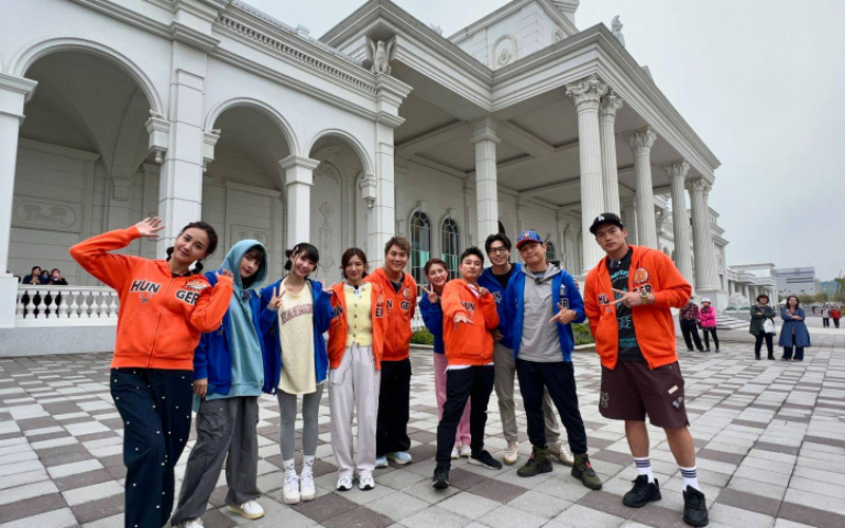 孫協志、許孟哲被虧「文學造詣不高」　何妤玟選小鮮肉遭疑自肥