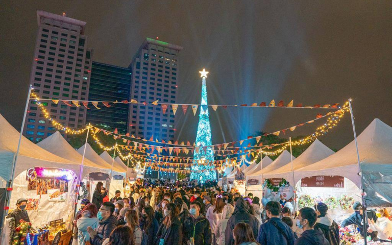 一秒出國！德國耶誕派對周末登場　最正宗熱紅酒加甜蜜史多倫療癒全身心