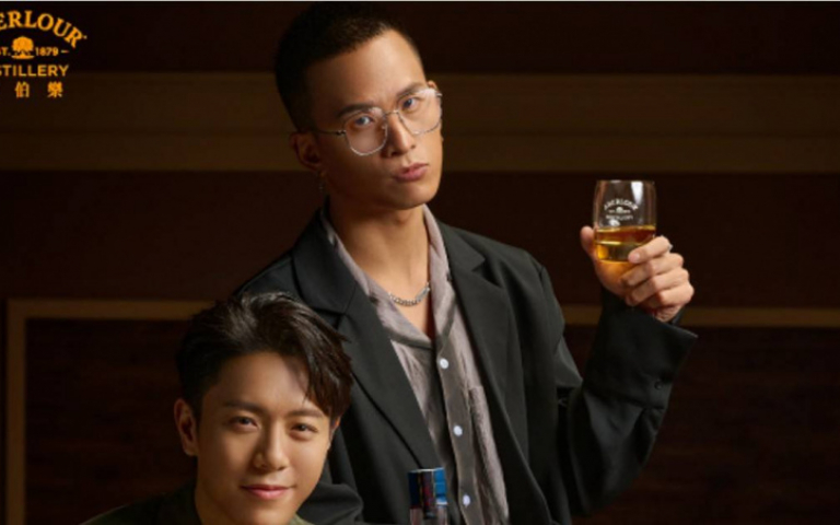 茄子蛋阿斌近況曝光　攜手韋禮安自嘲「我什麼咖小」