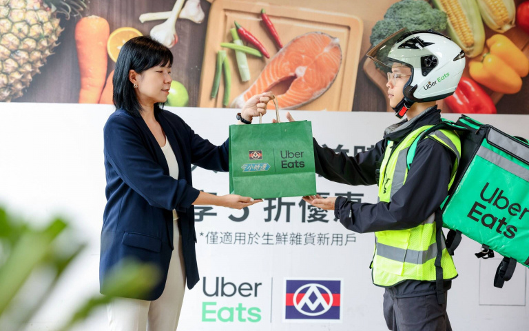 「527 吾愛騎士感恩日」Uber Eats 平台小費加倍奉還 ，再加碼抽中職明星賽門票！