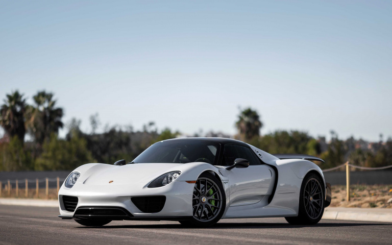 混合動力 Porsche 918 spyder 當代上空蛙王 停產後更深植人心!
