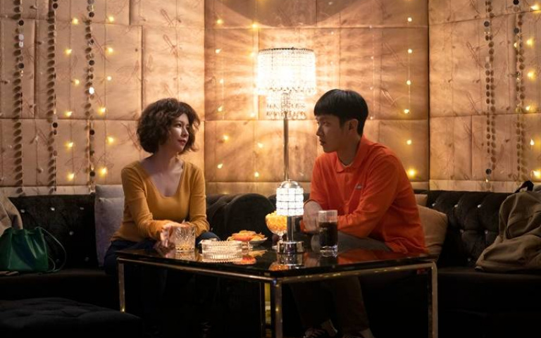 柯震東是母胎單身?戀愛喜劇《初戀慢半拍》將上映,與徐若瑄來一場轟轟烈烈的姊弟戀吧!