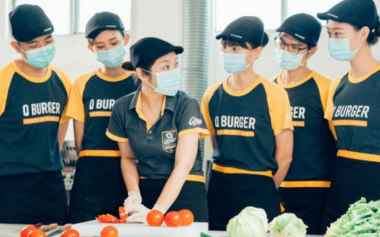 Q Burger饗樂餐飲「饗」應永續　邀消費者一同「點數化愛」做公益