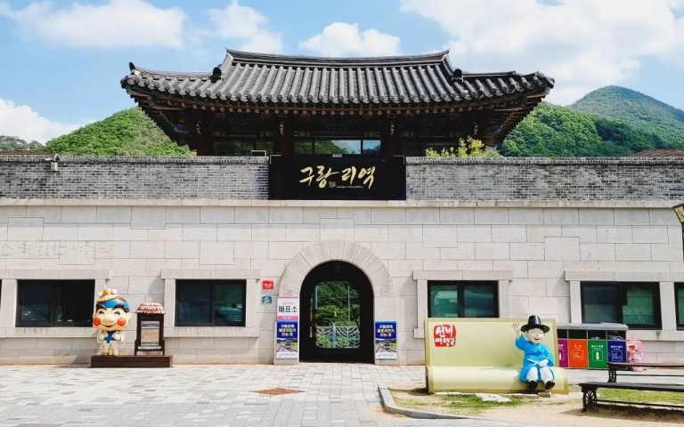 暑假追星指南!5大話題韓劇取景地 探訪《淚之女王》自行車同款約會地