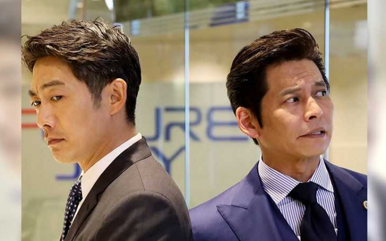 織田裕二西裝上身帥度破表 《SUITS 2》首度合作反町隆史