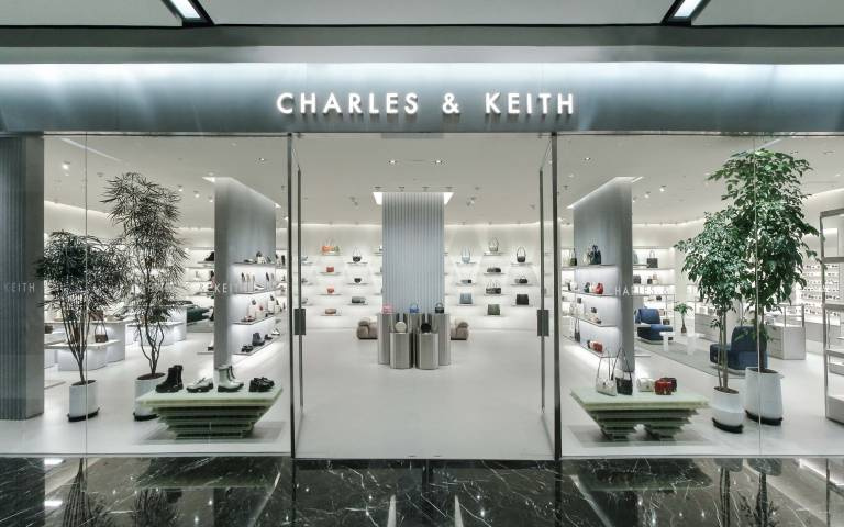 首度進駐南台灣！CHARLES & KEITH 終於落腳高雄開全台最大店面，連假必須逛起來！