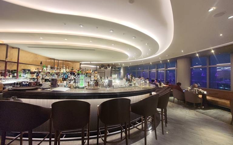 調酒買1送1!新北高空酒廊祭優惠 下午茶僅需220元起